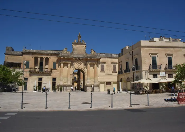 Casa Dorotea Attico Panoramico Centro Storico דירה לצ'ה